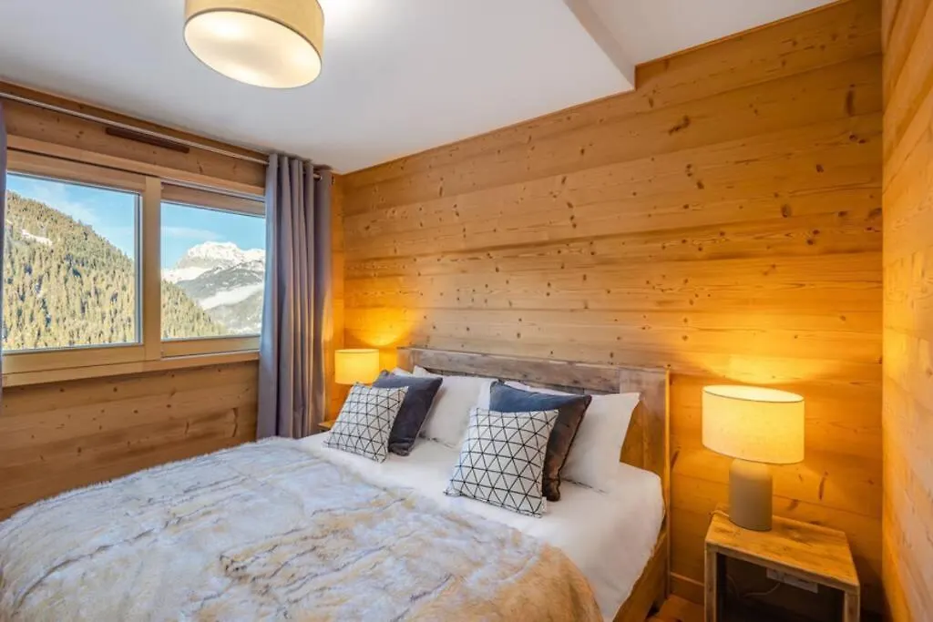 Chalets De Vonnes 8: Mountain Retreat with Optional Multipass Chatel